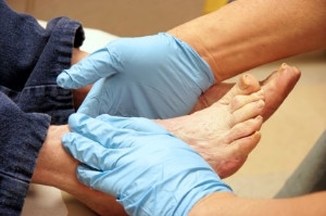The Do’s and Don’ts of Diabetic Foot Care